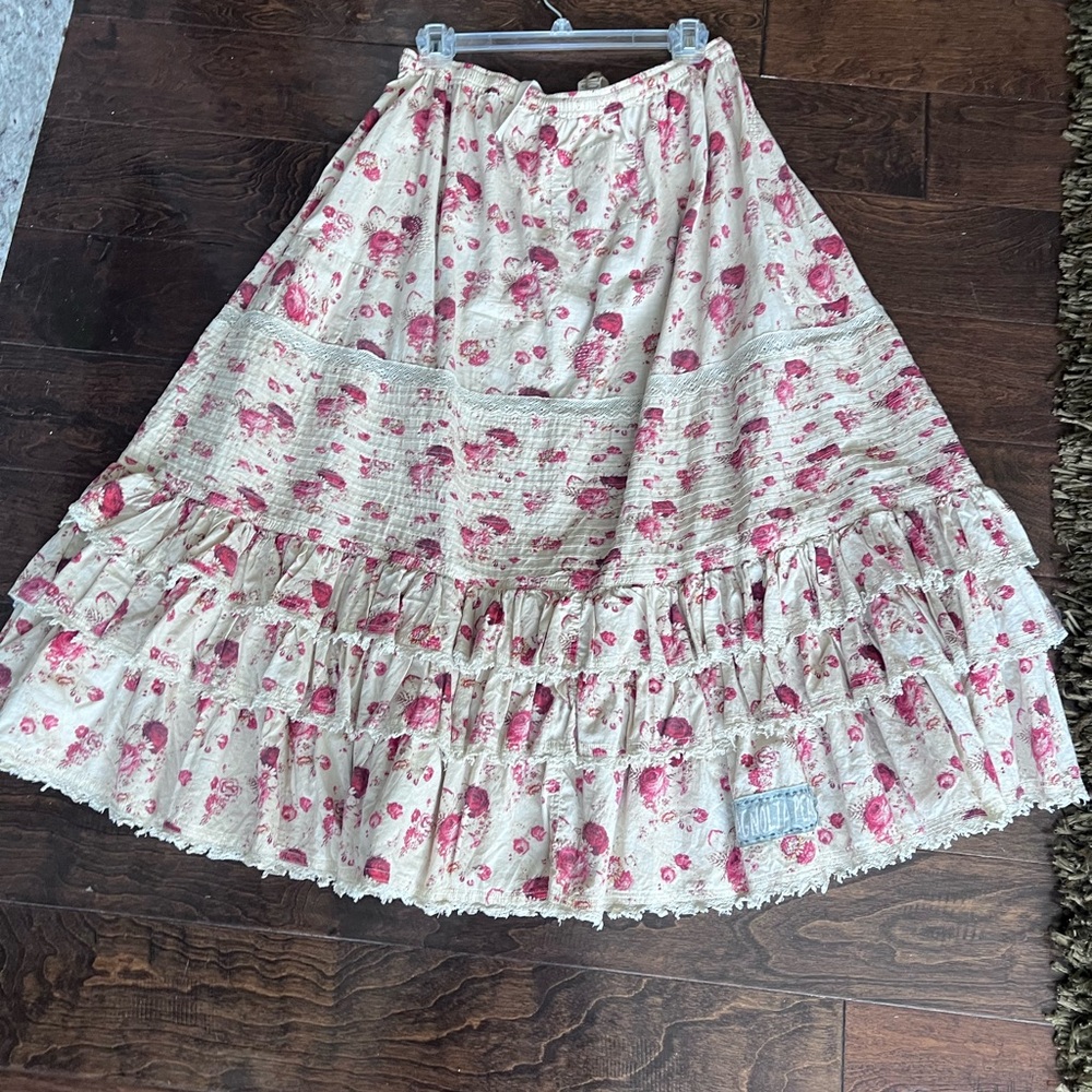 Magnolia Pearl floral Cream and Pink Women's Skirt